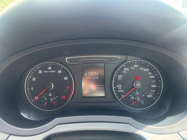 Audi Q3 2.0 Tdi S Line White #12