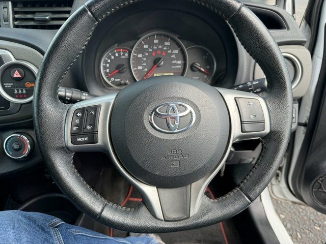 Toyota Yaris D-4d Tr Red #15