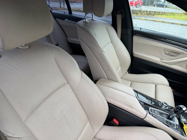 BMW 5 Series Grey #11