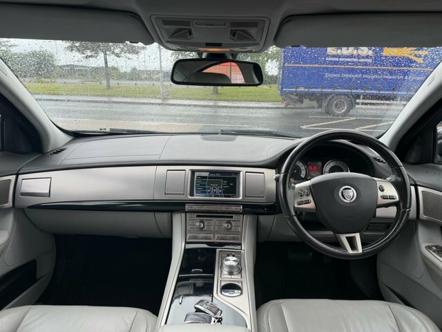 Jaguar XF  Blue #10