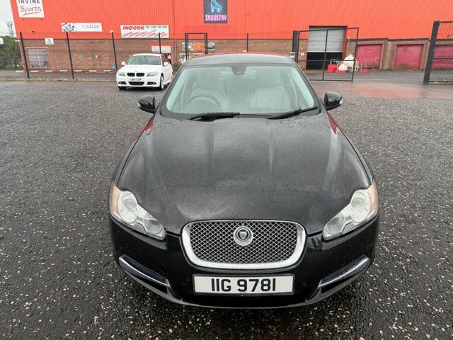 Jaguar XF 2.7D V6 Luxury Saloon Euro 4 207 Black #2