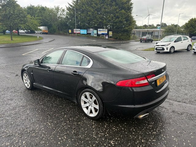 Jaguar XF 2.7D V6 Luxury Saloon Euro 4 207 Black #5