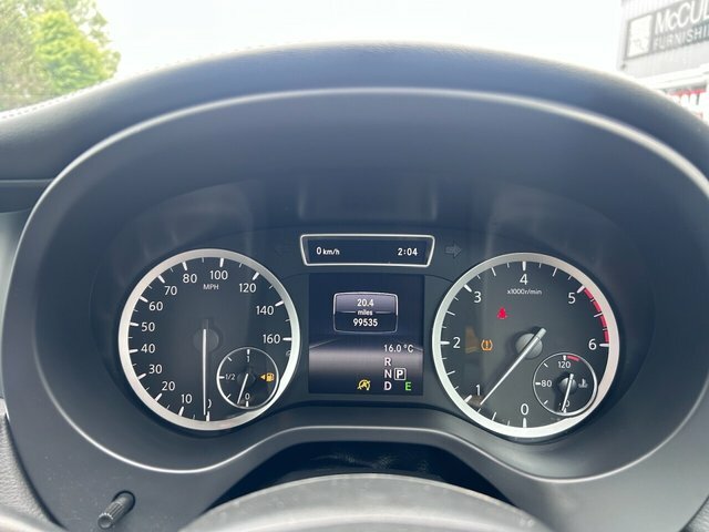 Infiniti Q30 D Se Grey #12