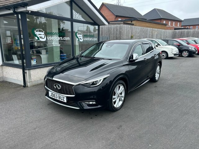 Infiniti Q30 1.5D Business Executive Hatchback Dct E Black #3