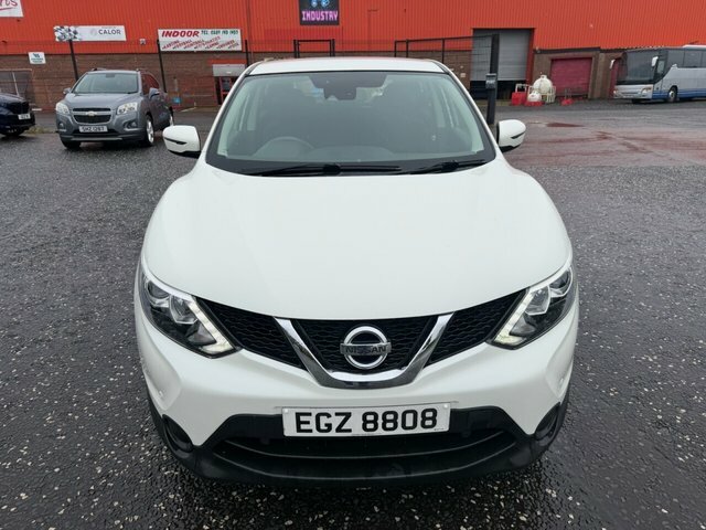 Nissan Qashqai 1.2 Dig-t Visia Suv 2Wd Euro 6 White #2