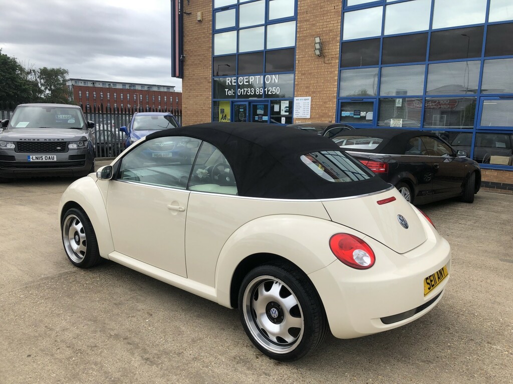 Volkswagen Beetle 1.9 Tdi Cabriolet Euro 4 201059 Silver #13