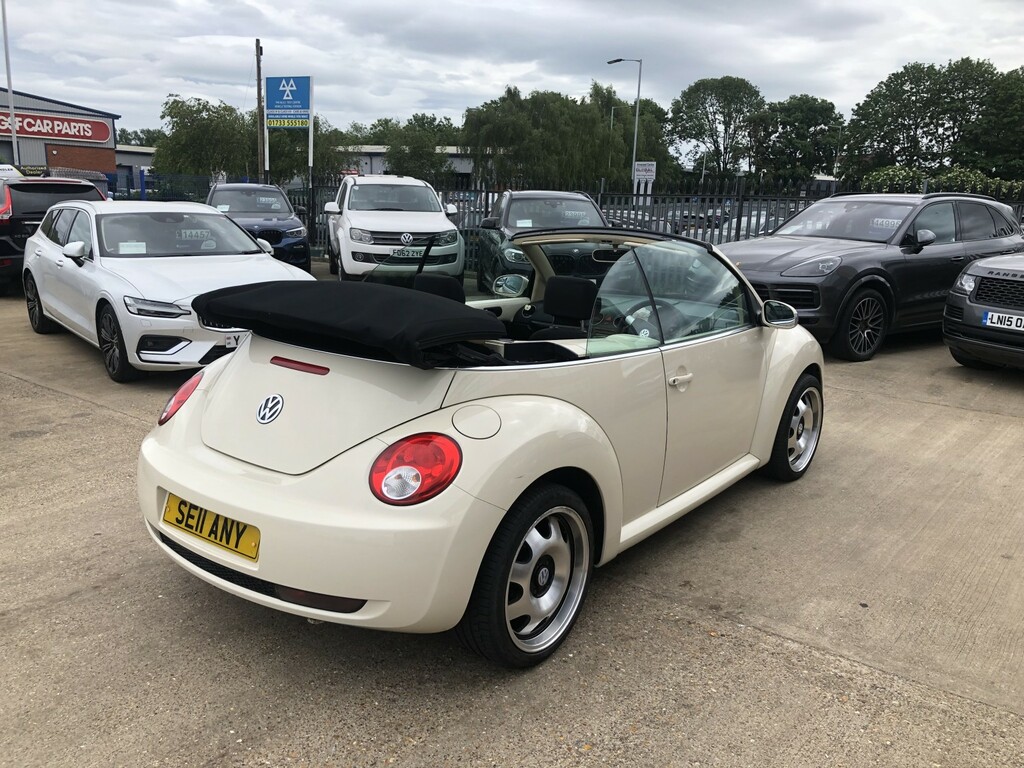 Volkswagen Beetle 1.9 Tdi Cabriolet Euro 4 201059 Silver #8