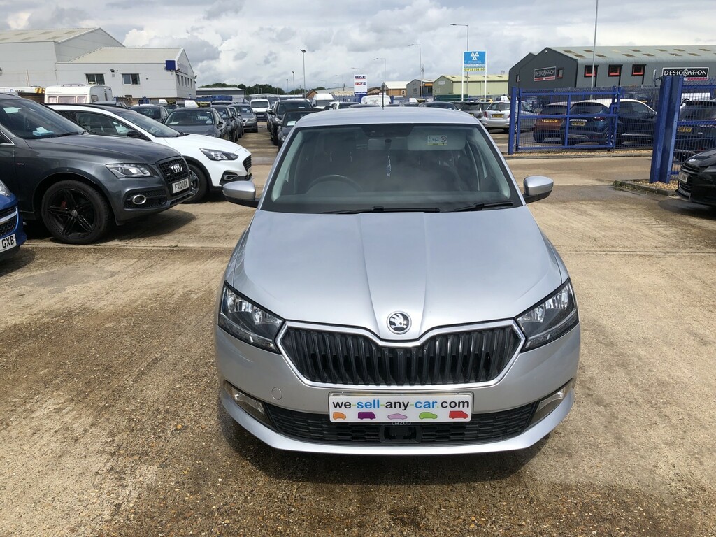 Skoda Fabia Hatchback 1.0 Tsi Se 2019 GF19UFL Silver #2