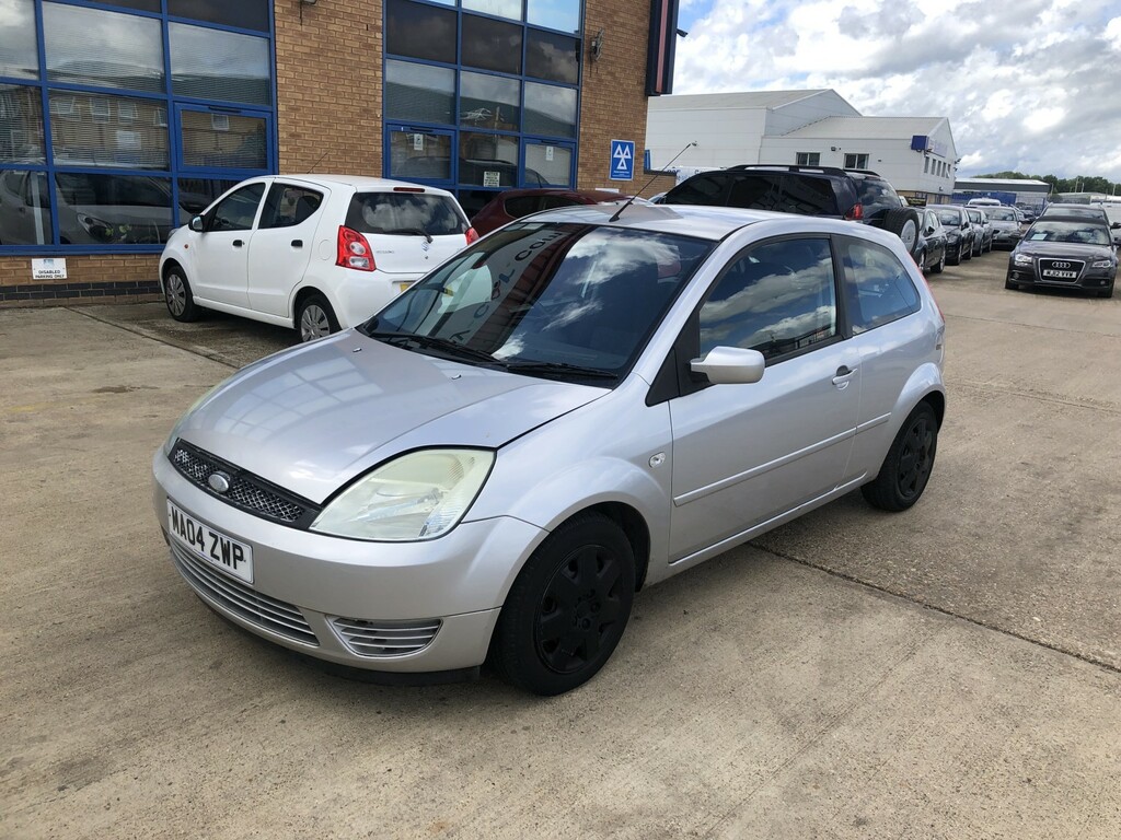 Ford Fiesta 1.3 LX Silver #2