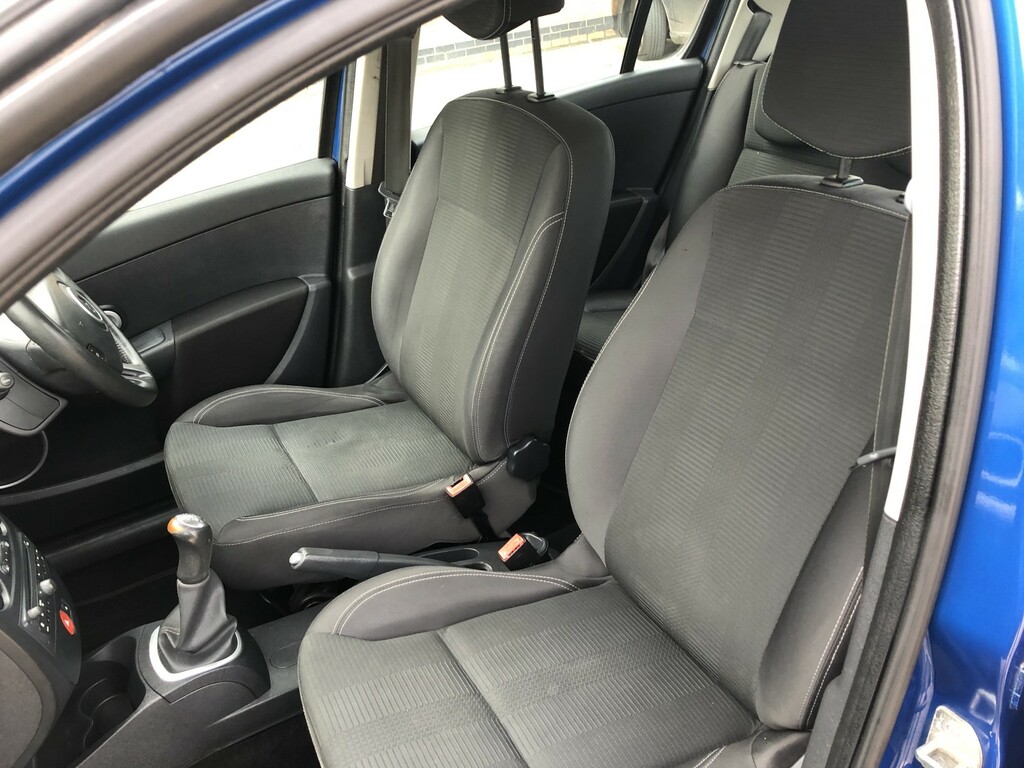 Renault Clio Bizu Black #16