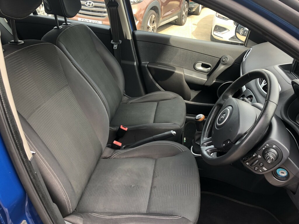 Renault Clio Bizu Black #10