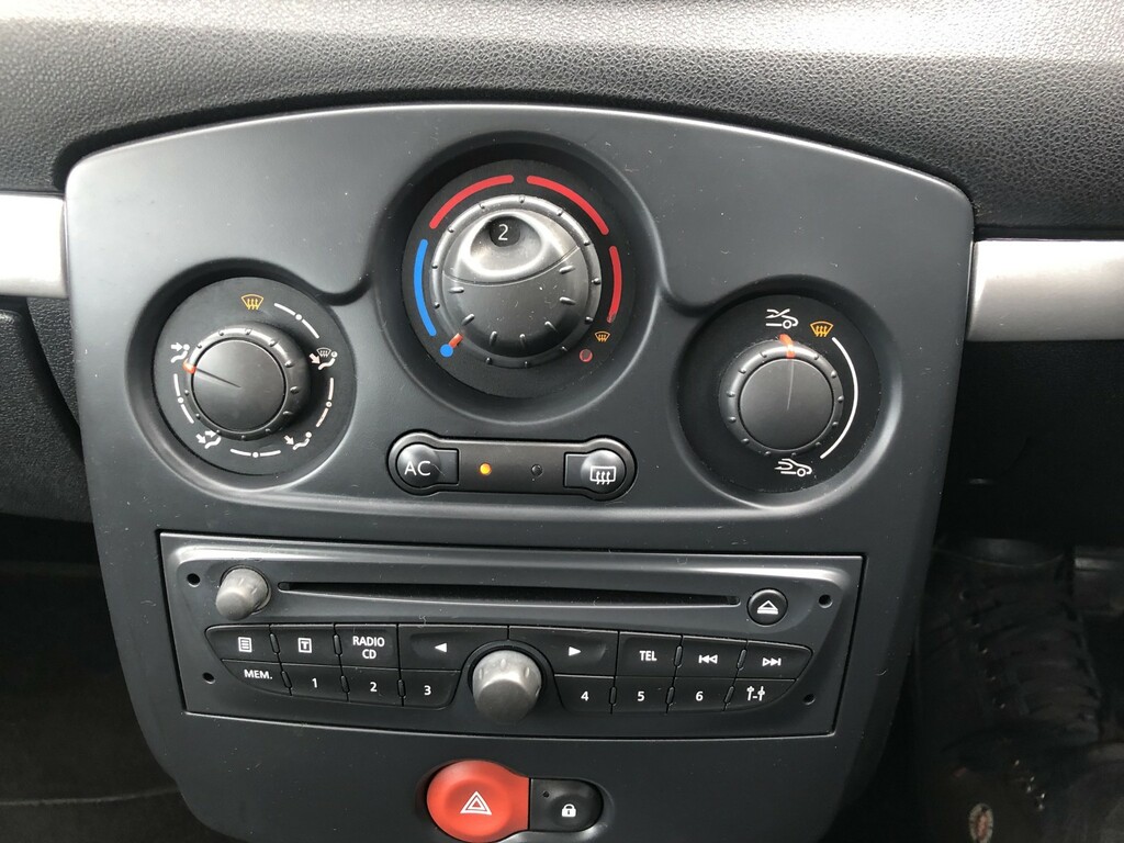 Renault Clio Bizu Black #7