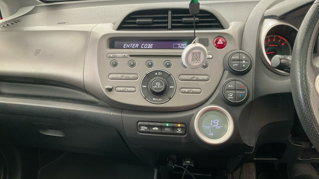 Honda Jazz Jazz Ex I-vtec Silver #10
