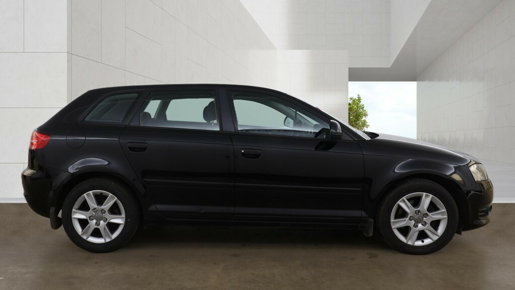 Audi A3 1.4 Tfsi Start Stop Black #4