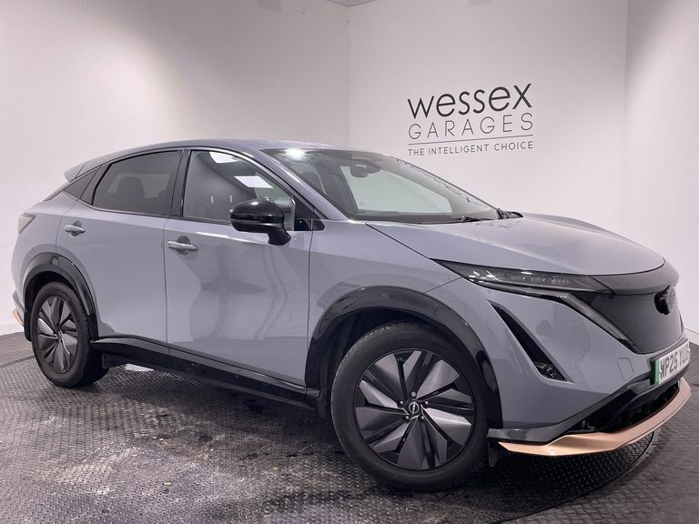 Nissan Ariya 225Kw Advance 87Kwh 22Kwch E-4orce Grey