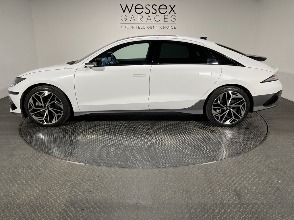Hyundai Ioniq 6 6 Ultimate Ev CF24FBB White #5