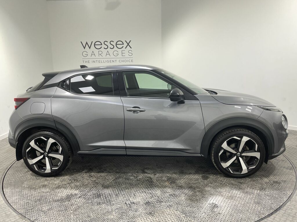 Nissan Juke 1.0 Dig-t 114 Tekna WF22OPR Grey #4
