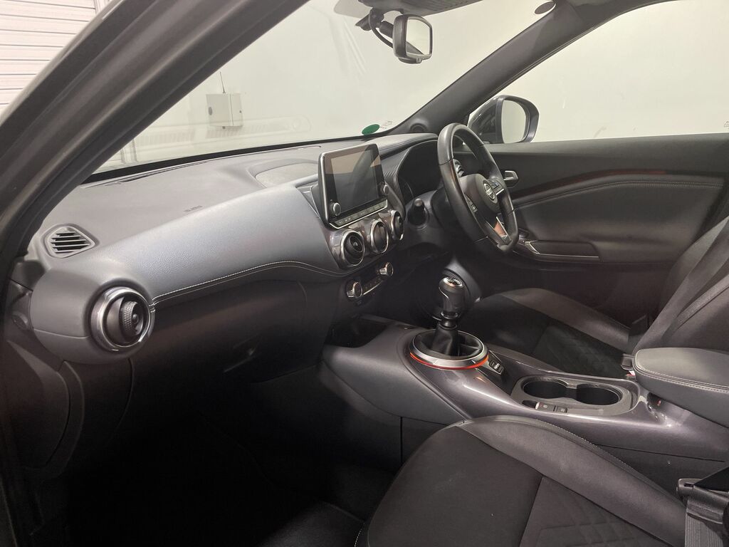 Nissan Juke 1.0 Dig-t 114 Tekna WF22OPR Grey #5