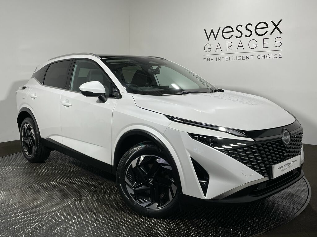 Nissan Qashqai 1.3 Dig-t Mh N-connecta White