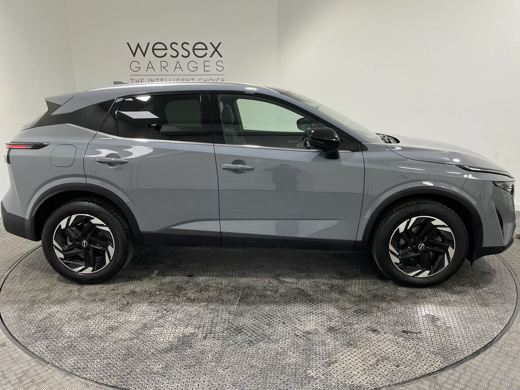 Nissan Qashqai 1.3 Dig-t Mh N-connecta Grey #4