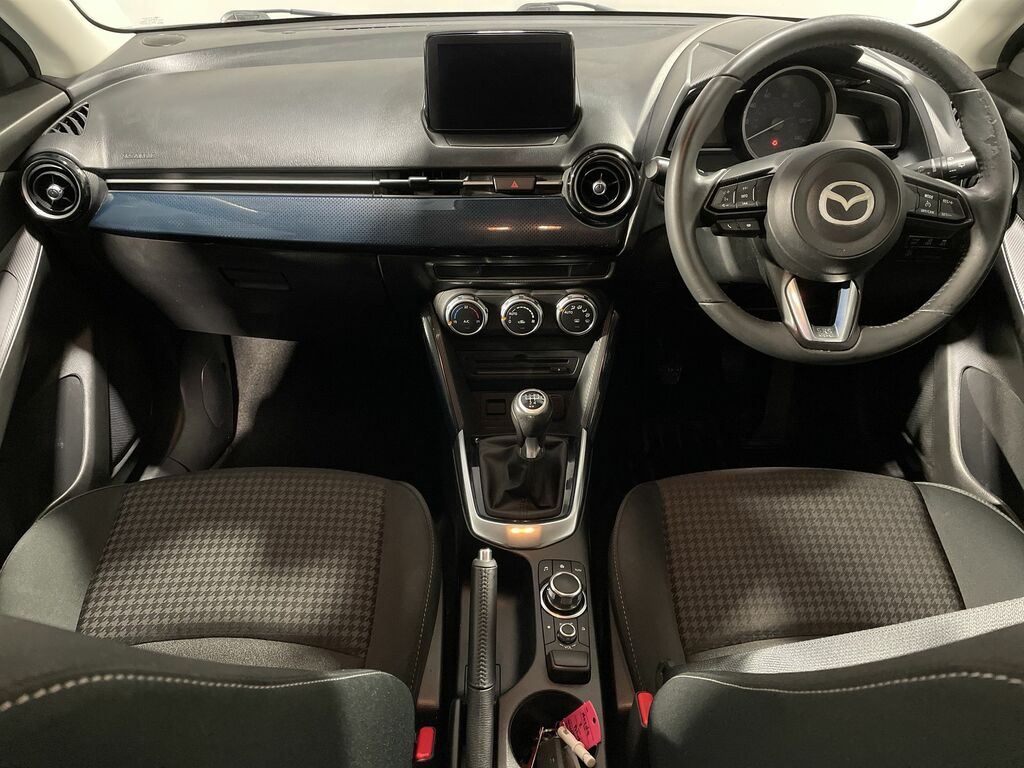 Mazda 2 1.5 Se-l Nav White #27