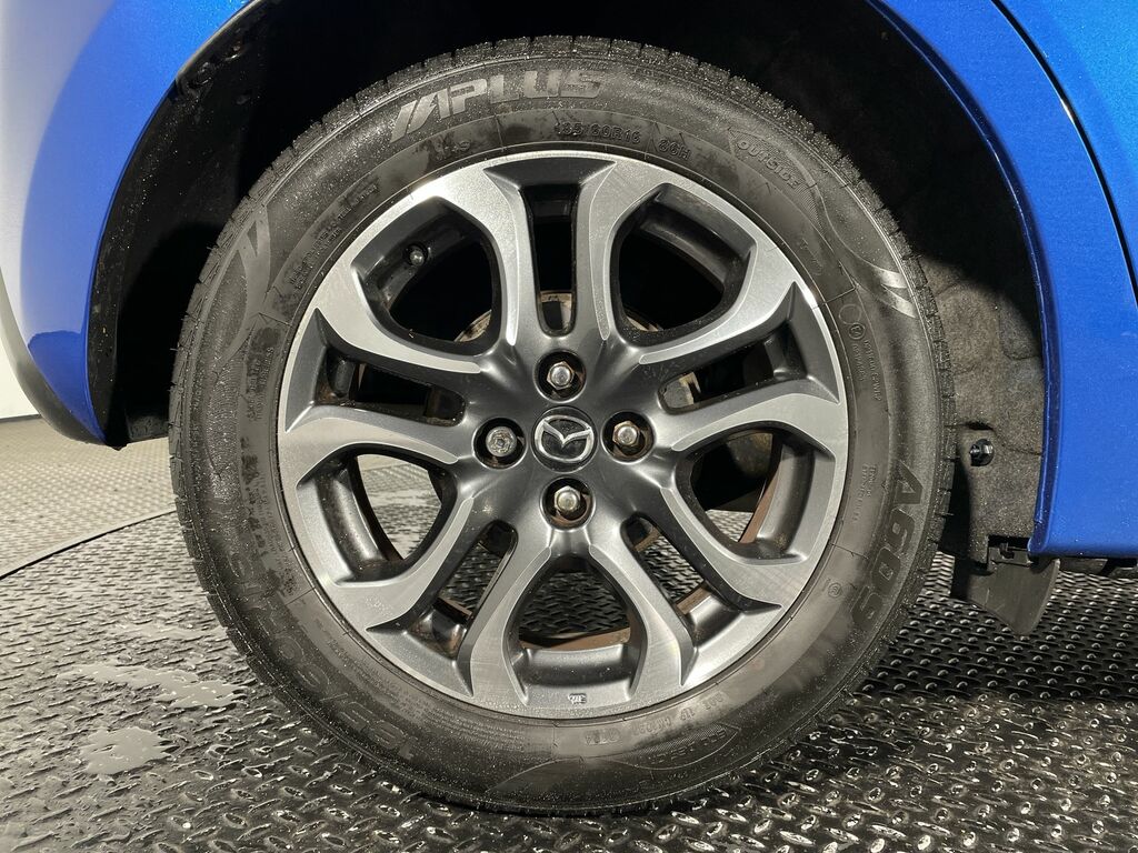 Mazda 2 1.5 Se-l Nav White #10