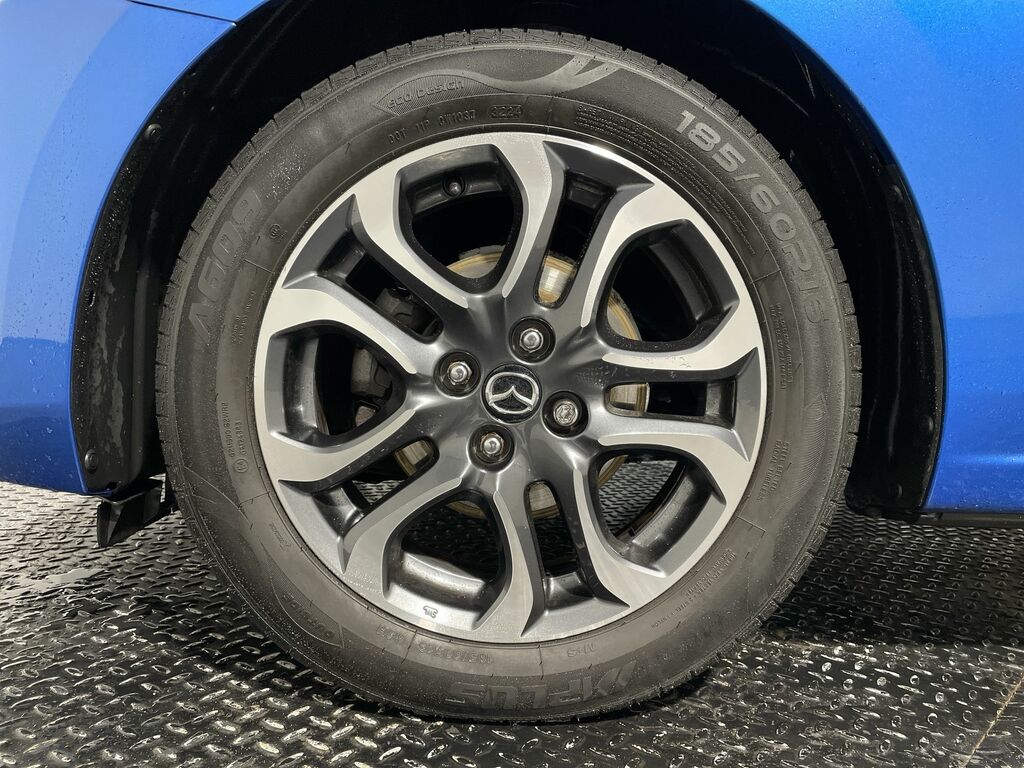 Mazda 2 1.5 Se-l Nav White #8