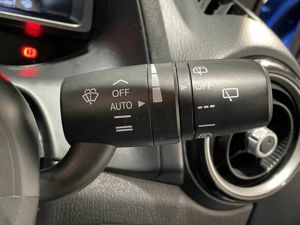 Mazda 2 1.5 Se-l Nav White #44