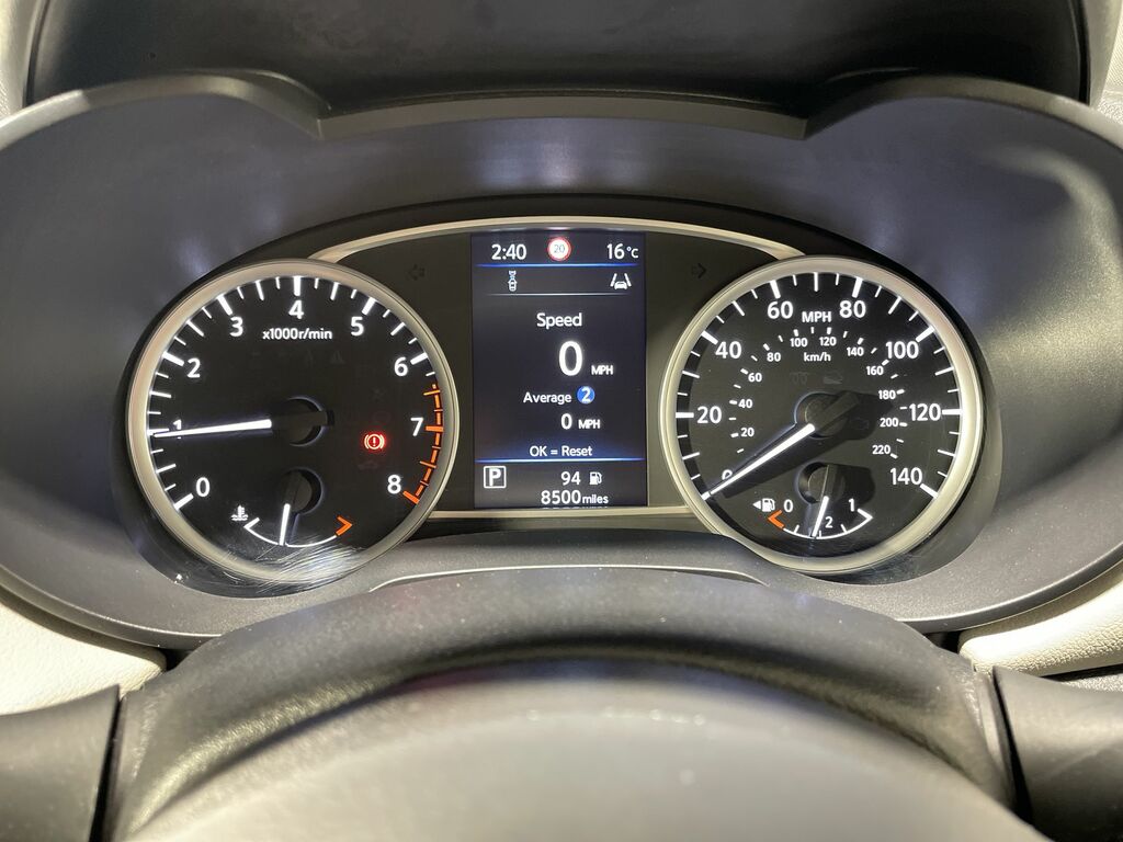 Nissan Micra Micra 1.0 Ig-t Acenta Limited Edition Hatchback White #36