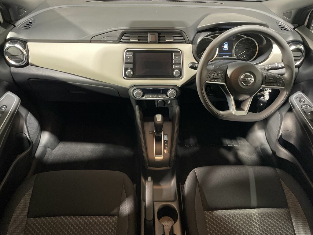 Nissan Micra Micra 1.0 Ig-t Acenta Limited Edition Hatchback White #23