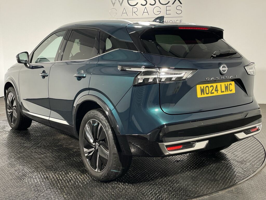 Nissan Qashqai 1.3 Dig-t Mh Tekna WO24LWC Green #4