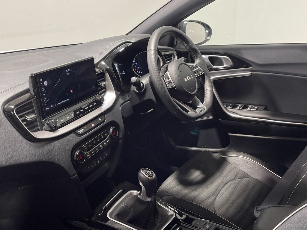 Kia Xceed 1.5T Gdi Isg 138 Gt-line White #2