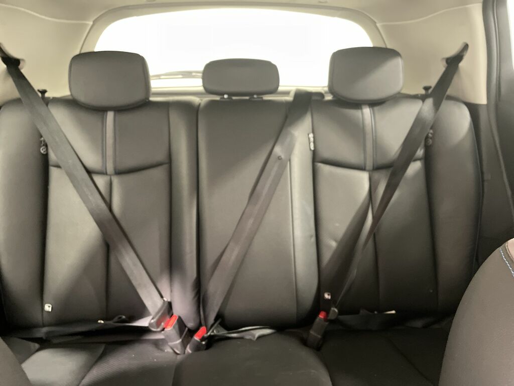 Nissan Leaf Hatchback Grey #42