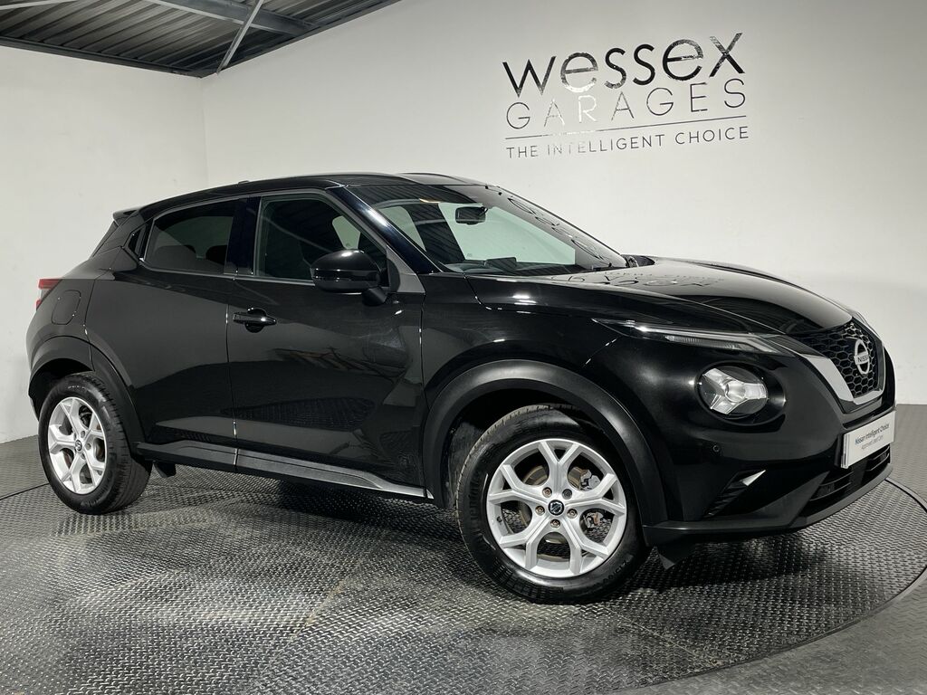 Nissan Juke 1.0 Dig-t 114 N-connecta Dct DV22EPZ Black #2