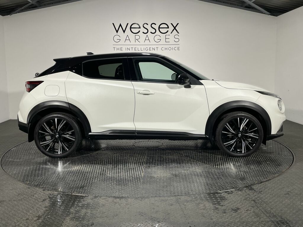 Nissan Juke 1.0 Dig-t 114 Tekna White #4