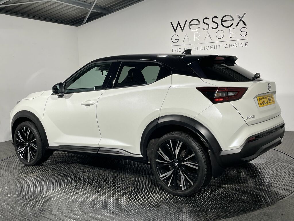 Nissan Juke 1.0 Dig-t 114 Tekna White #2