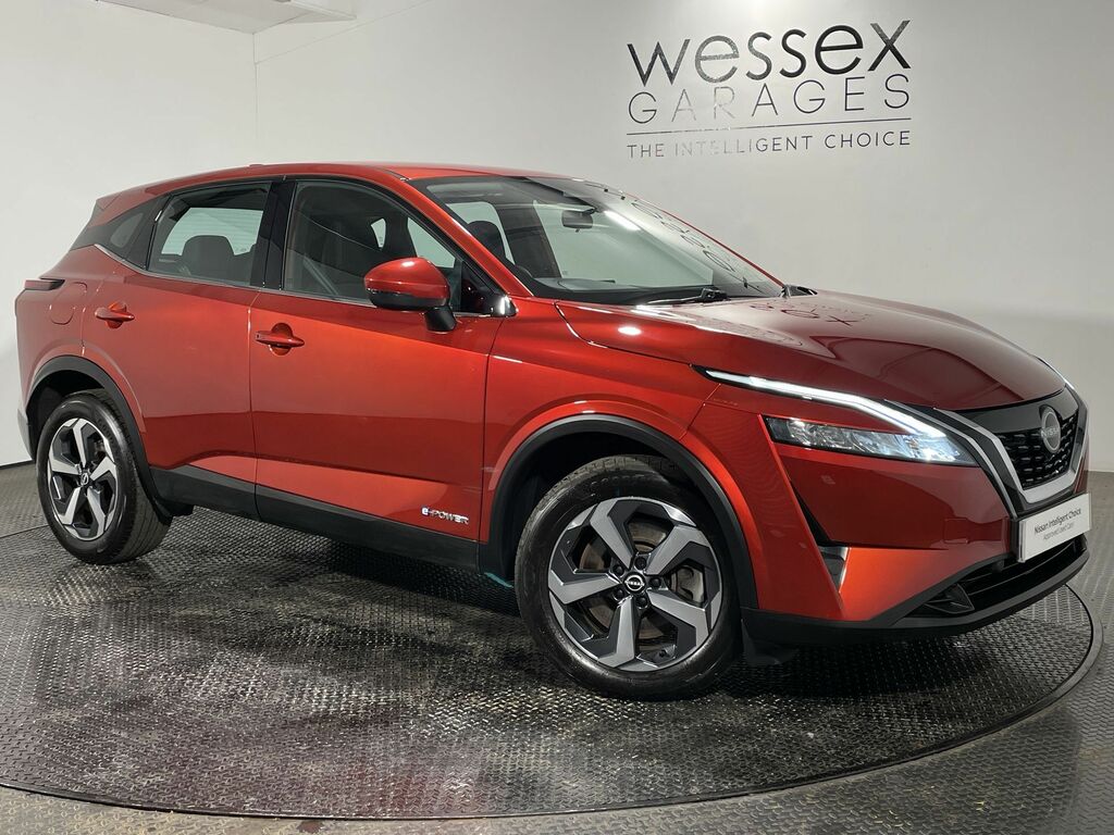 Nissan Qashqai 1.5 E-power Acenta Premium Red
