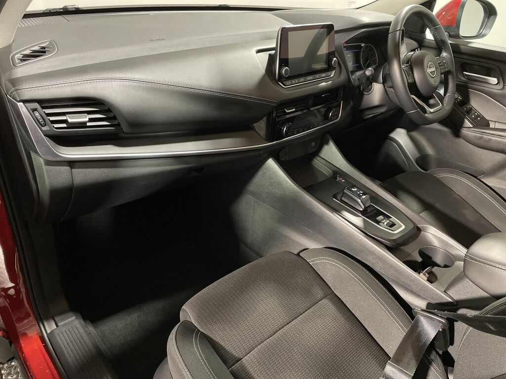 Nissan Qashqai 1.5 E-power Acenta Premium Red #3