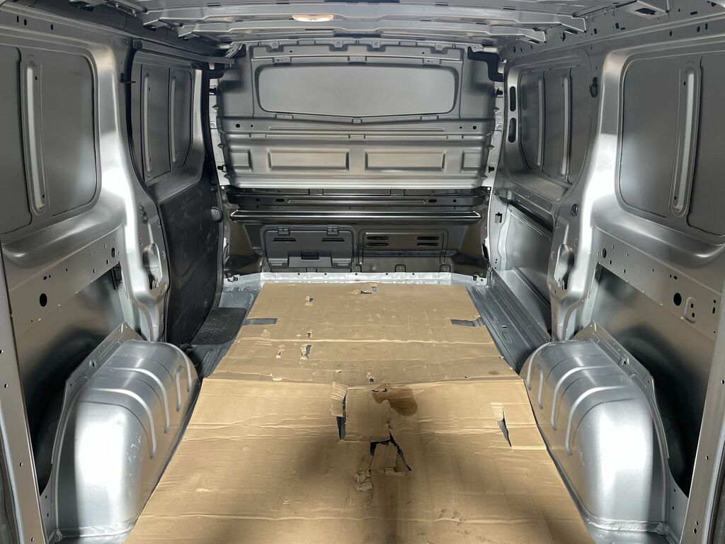 Nissan Primastar Acenta Grey #21
