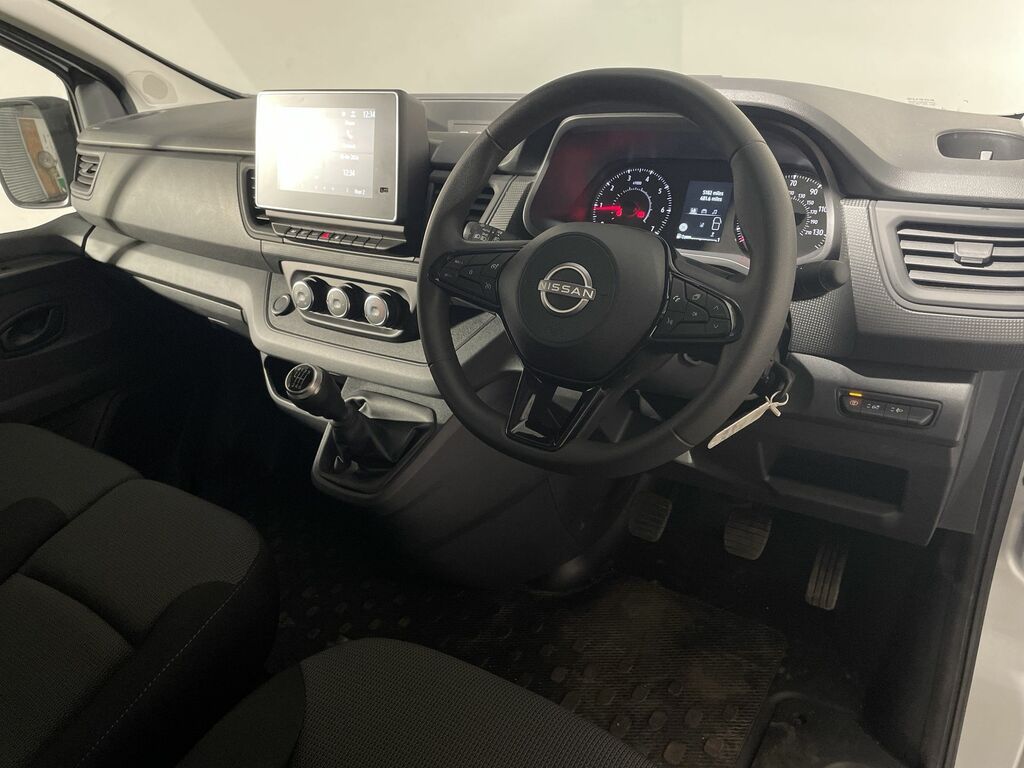 Nissan Primastar Acenta Grey #35