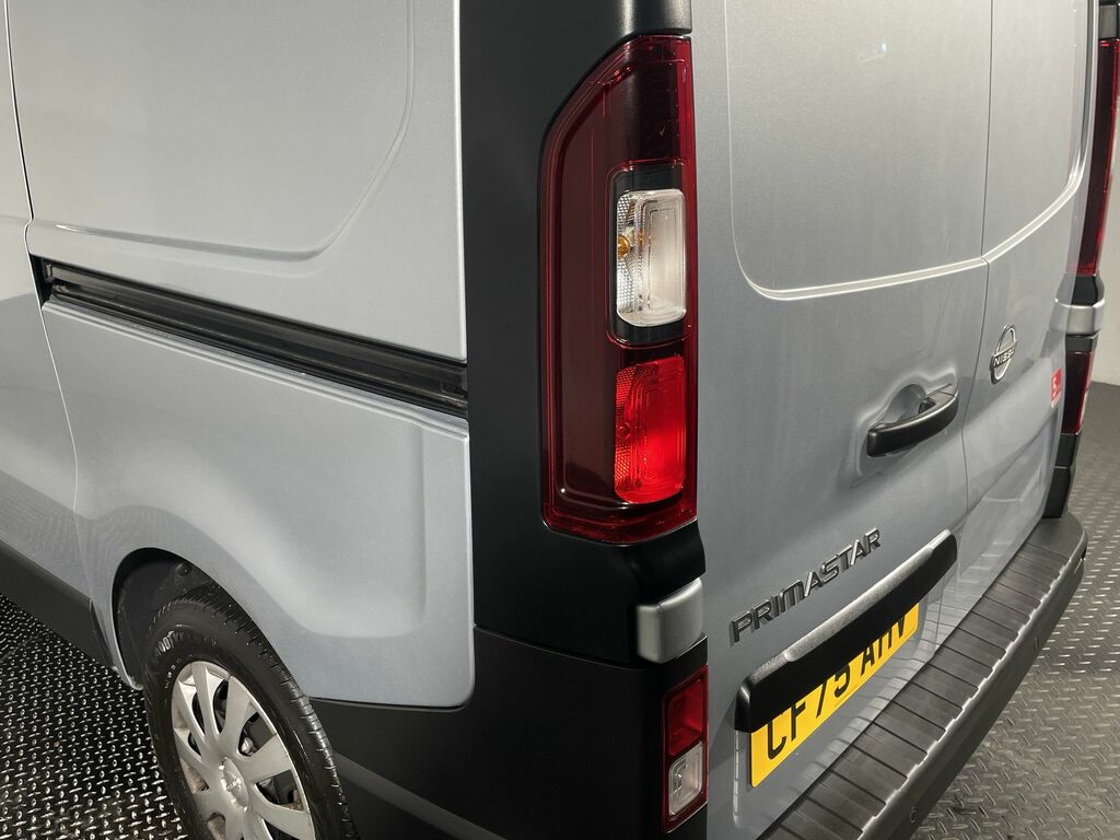 Nissan Primastar Acenta Grey #19
