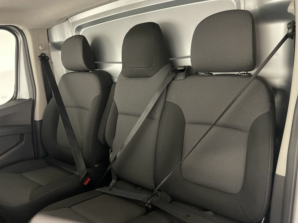 Nissan Primastar Acenta Grey #23