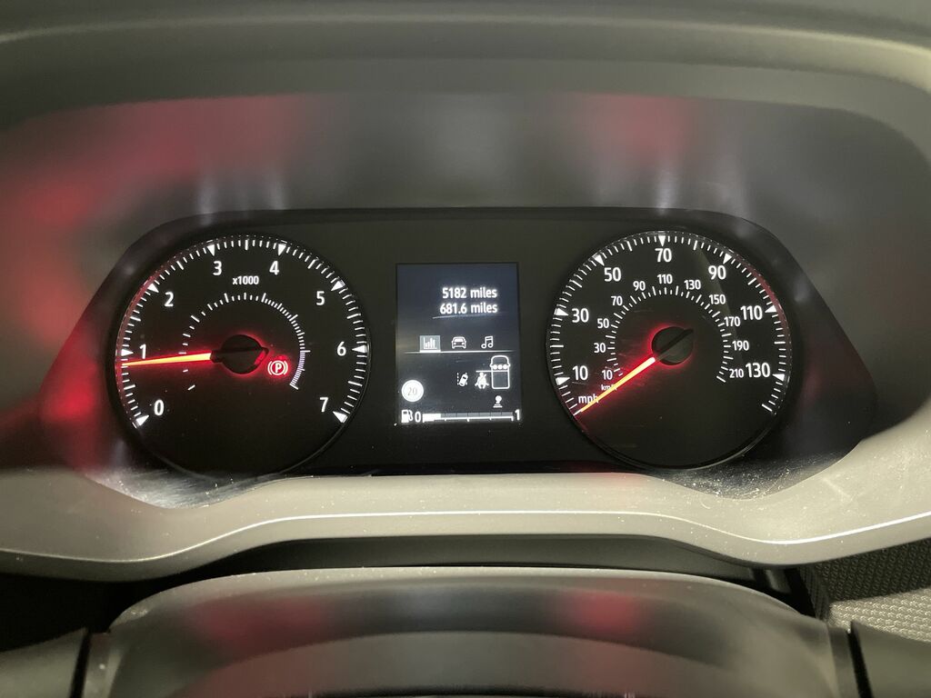 Nissan Primastar Acenta Grey #37
