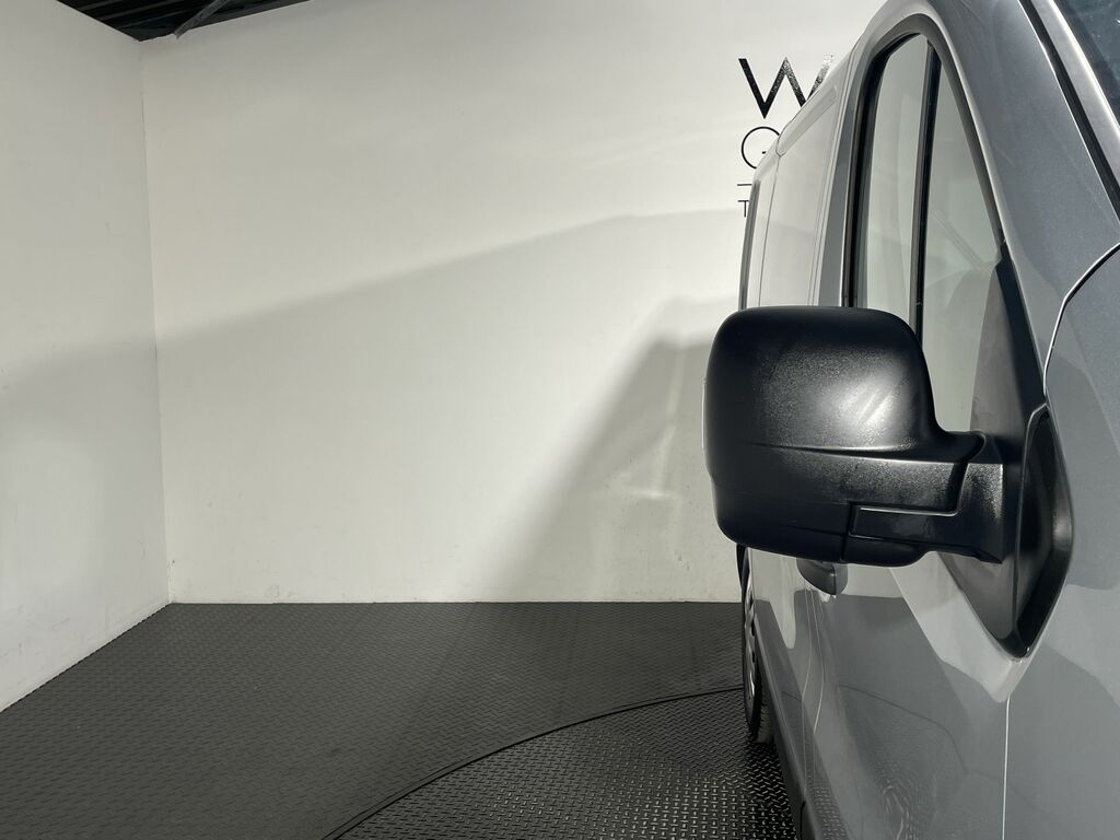 Nissan Primastar Acenta Grey #10
