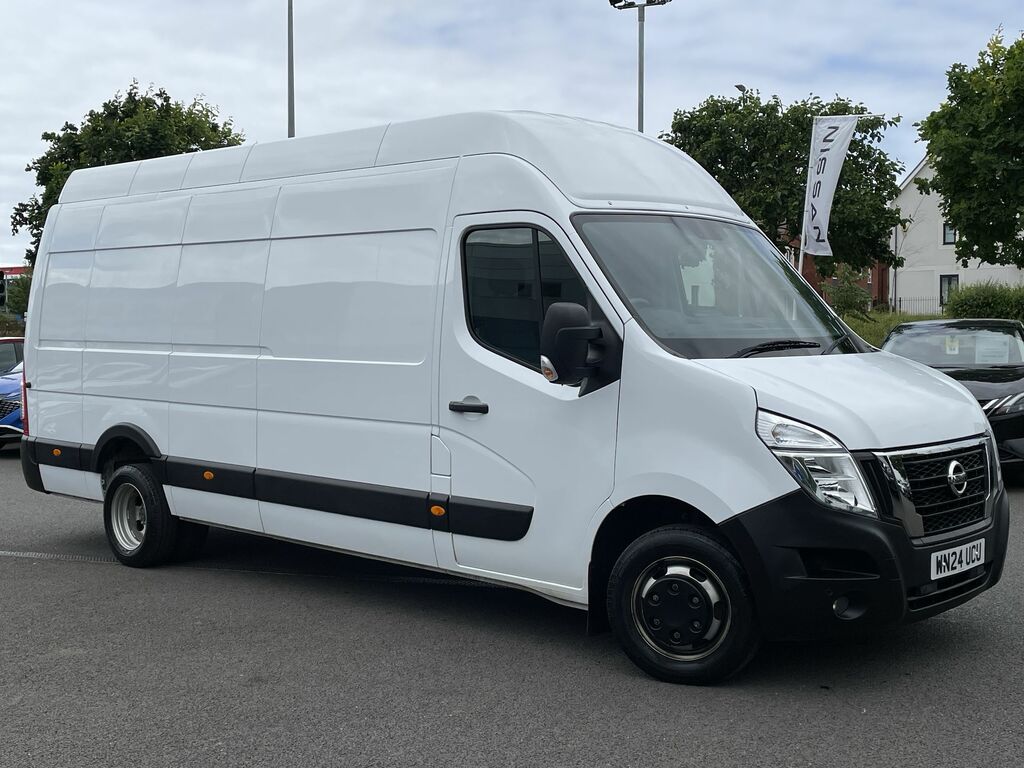 Nissan InterStar Tekna Dci White #2