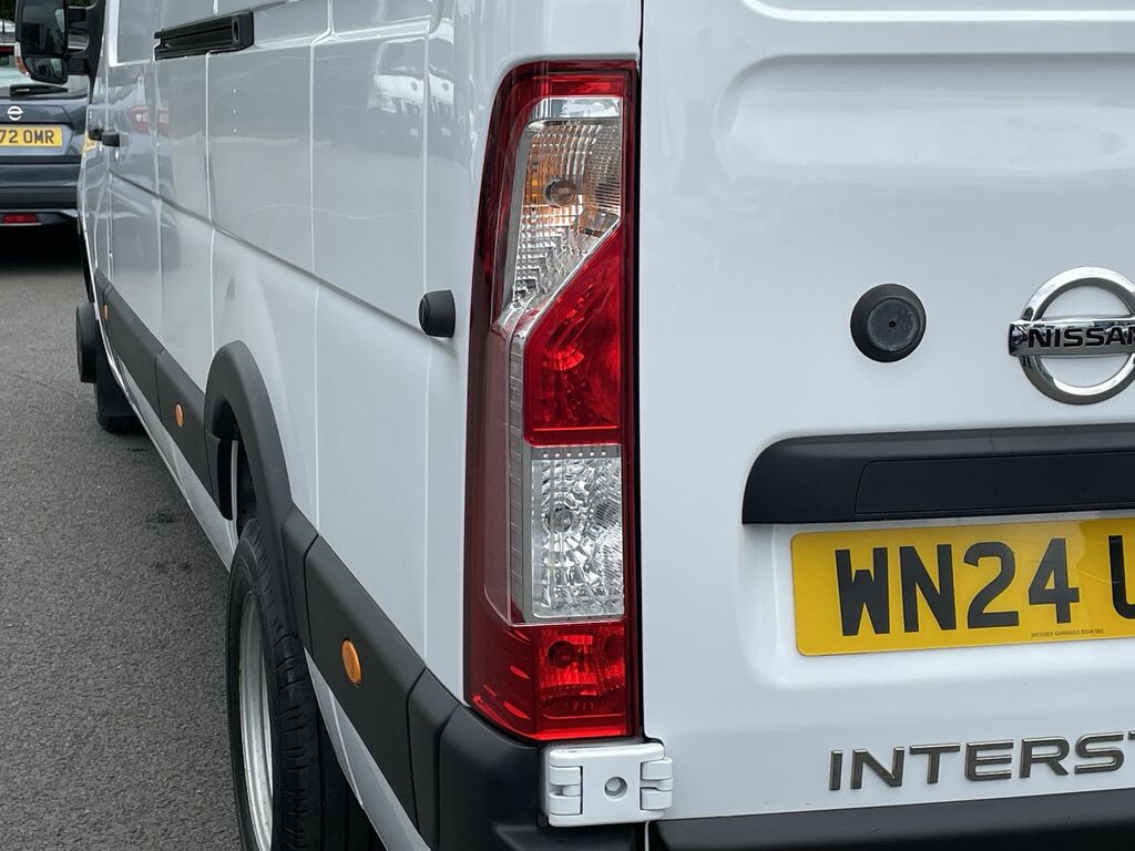 Nissan InterStar Acenta Dci White #21