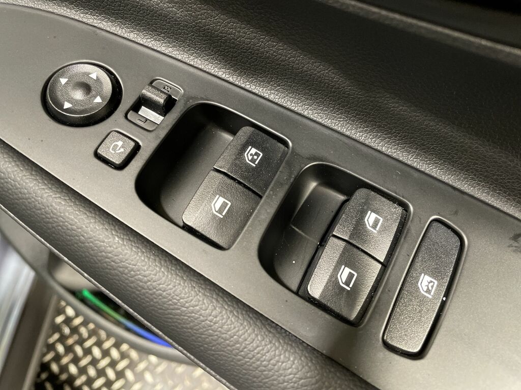 Hyundai I20 Hatchback Blue #20