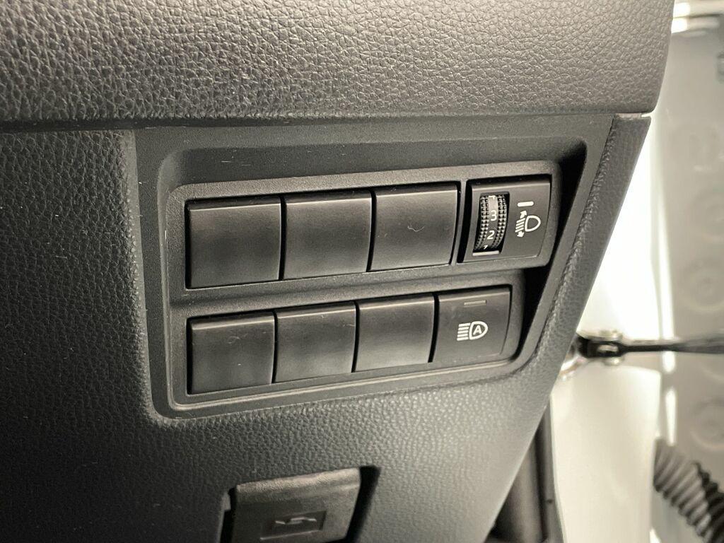 Mazda 2 1.5I Hybrid Select Cvt Red #49
