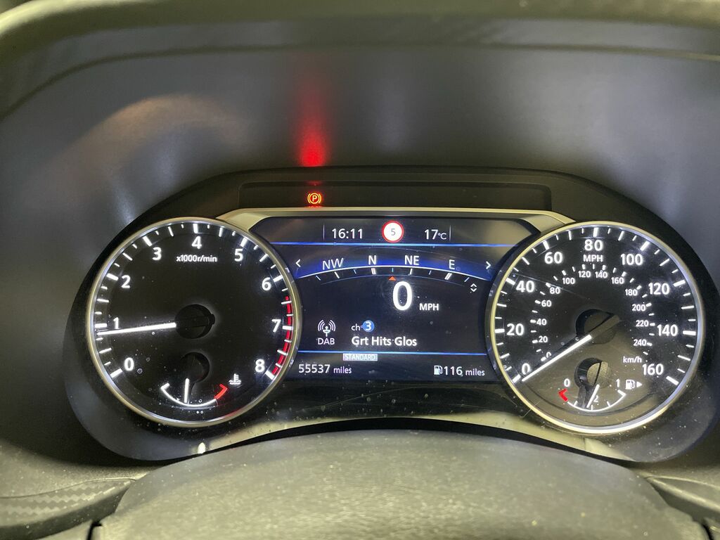 Nissan Juke Dig-t Tekna Red #43