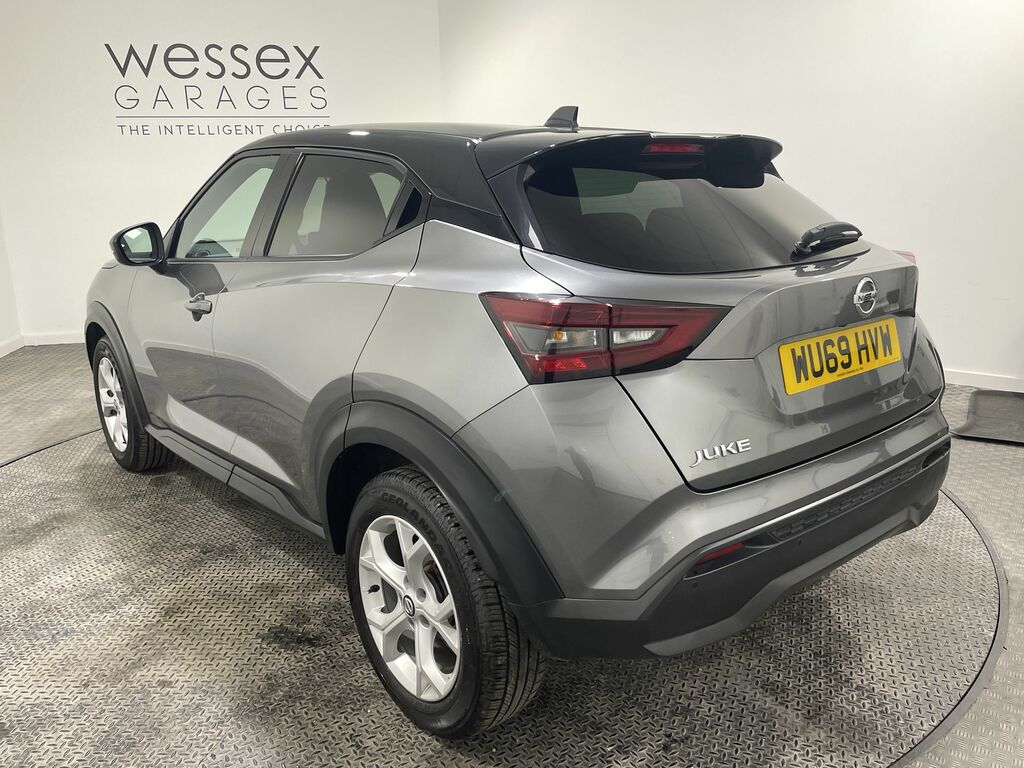 Nissan Juke Dig-t Tekna Red #22